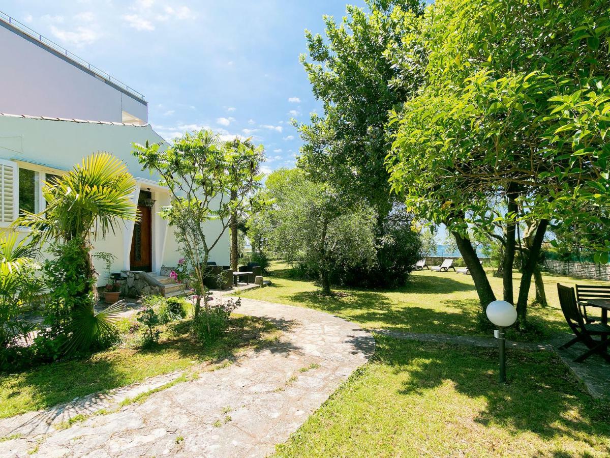 Holiday Home Nona By Interhome ウマグ エクステリア 写真