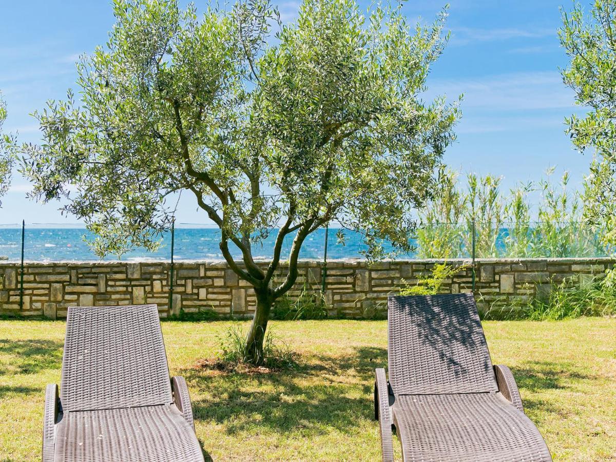 Holiday Home Nona By Interhome ウマグ エクステリア 写真
